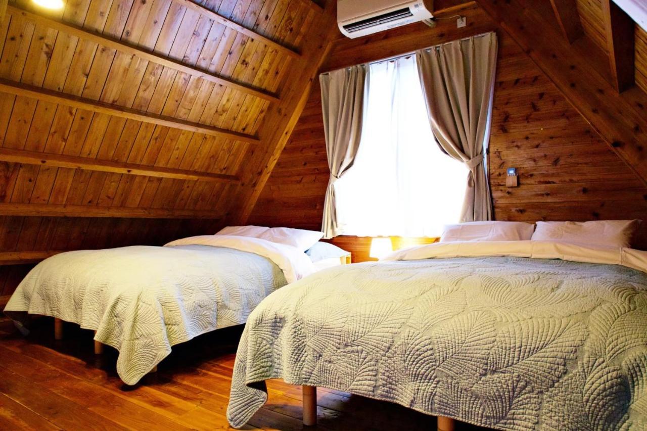 Ferienwohnung にらい恩納　杉の木 Onna Exterior foto