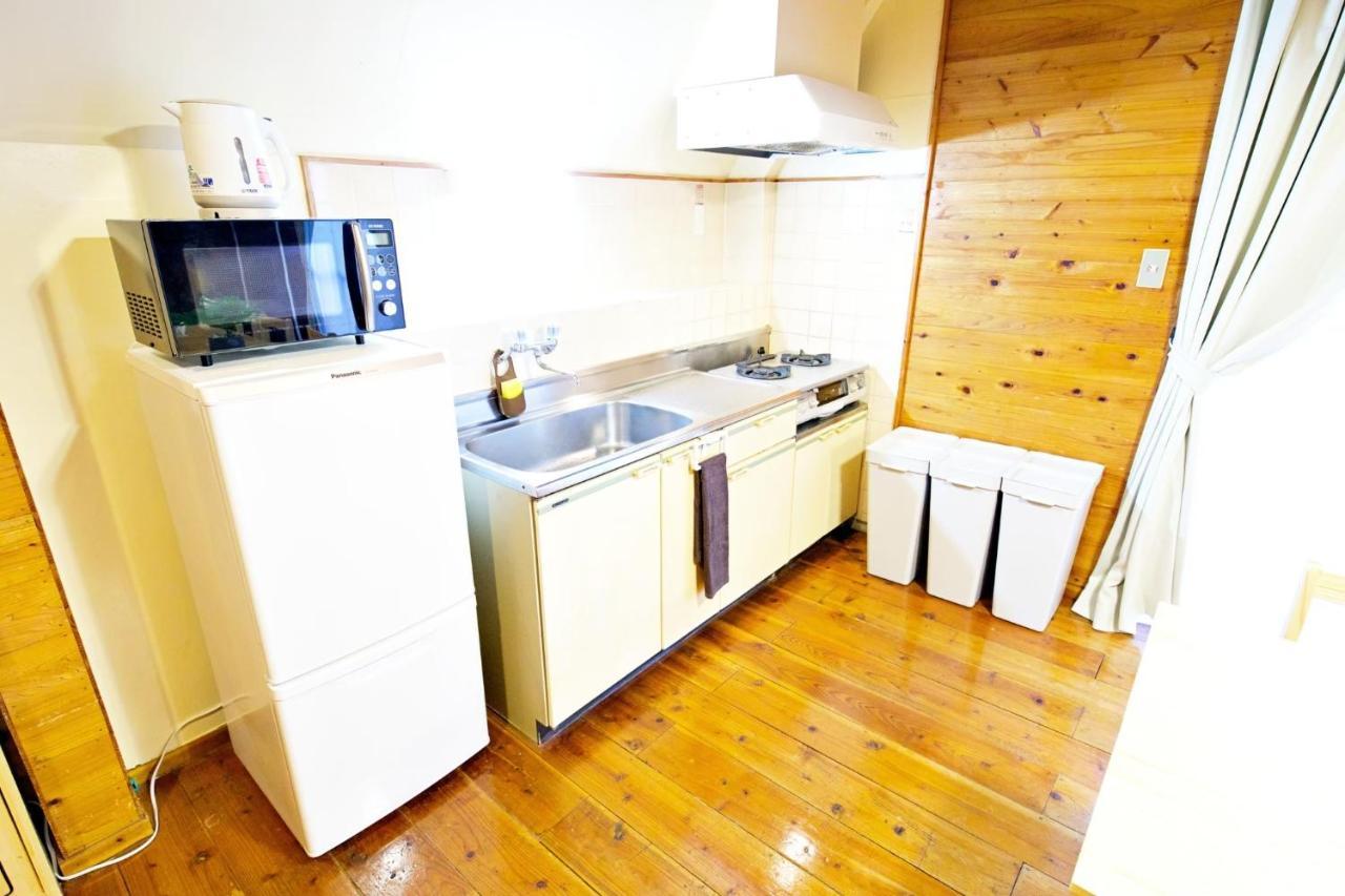 Ferienwohnung にらい恩納　杉の木 Onna Exterior foto