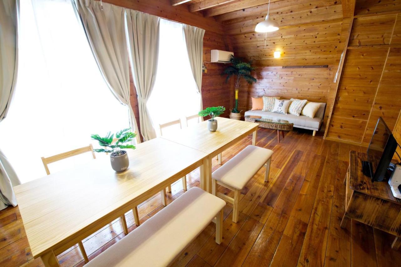 Ferienwohnung にらい恩納　杉の木 Onna Exterior foto